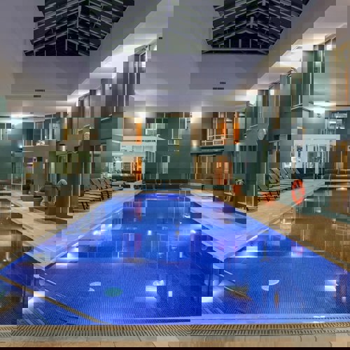 <p>Pool</p>
