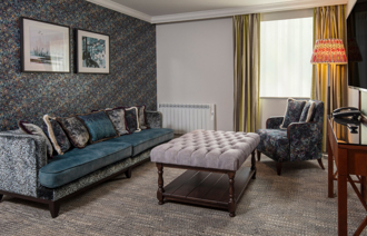 Mainsuite Carousel Desktop Bridal Suite 7