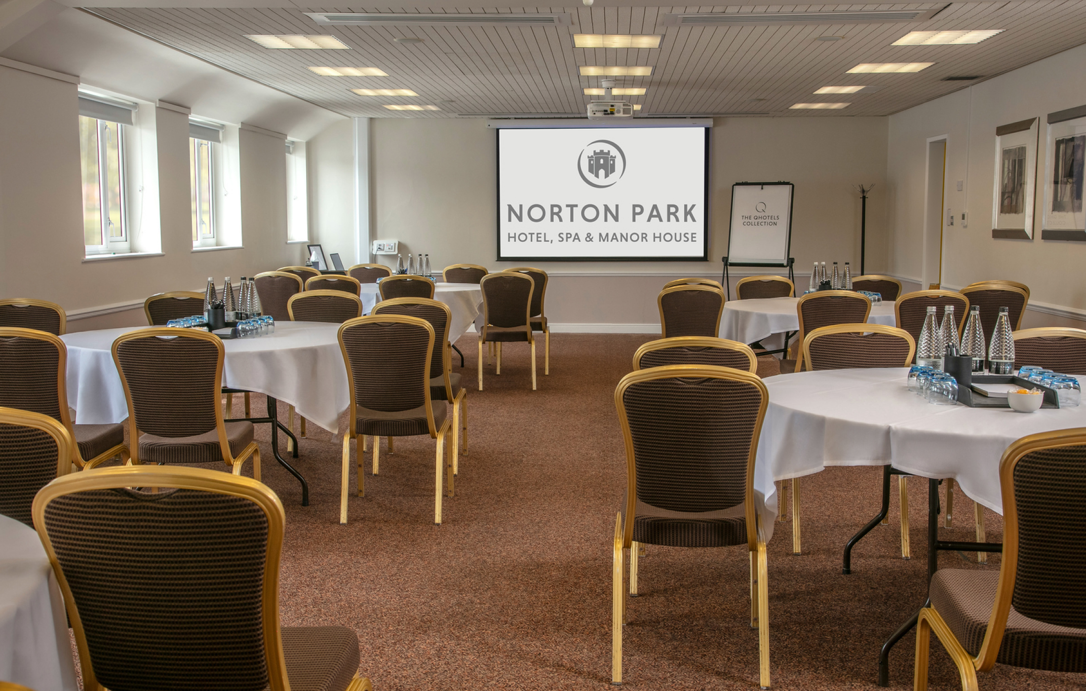 Meetings Wonston Cabaret 2