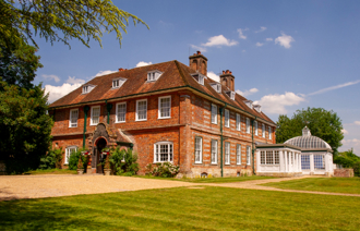 Carousel Desktop Themanorhouse