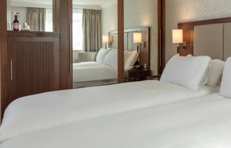 Mainsuperior Carousel Desktop Superior Twin Carousel 4